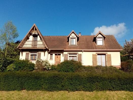 Maison à vendre 250 000 € 4 pièces 3 chambres 121 m² 833 m² de terrain Cany-Barville 76450