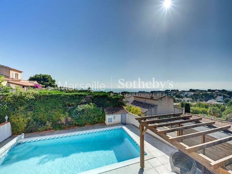 Maison à vendre, 161m², CARRY LE ROUET