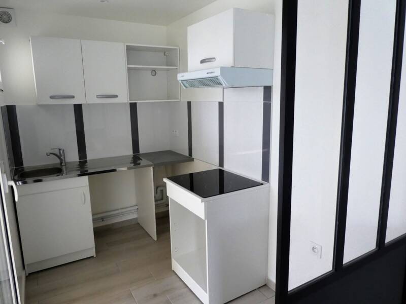 Maison à louer, 33m², SAINT MAUR DES FOSSES