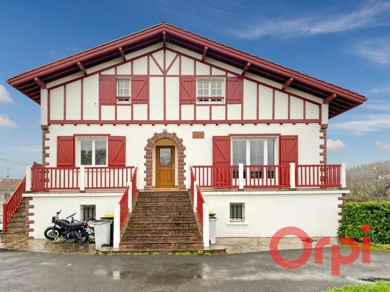 Maison à louer, 133m², ITXASSOU
