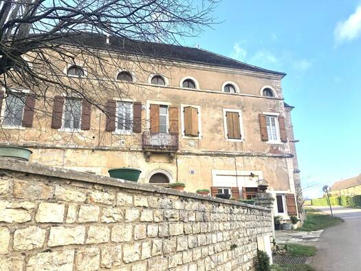 Appartement à vendre 100 000 € 3 pièces 2 chambres 72 m² Étage 2/2 Chalon-sur-Saône 71100