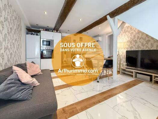 Appartement à vendre 140 000 € 3 pièces 2 chambres 54,3 m² RDC/2 Centre Les Arcs 83460