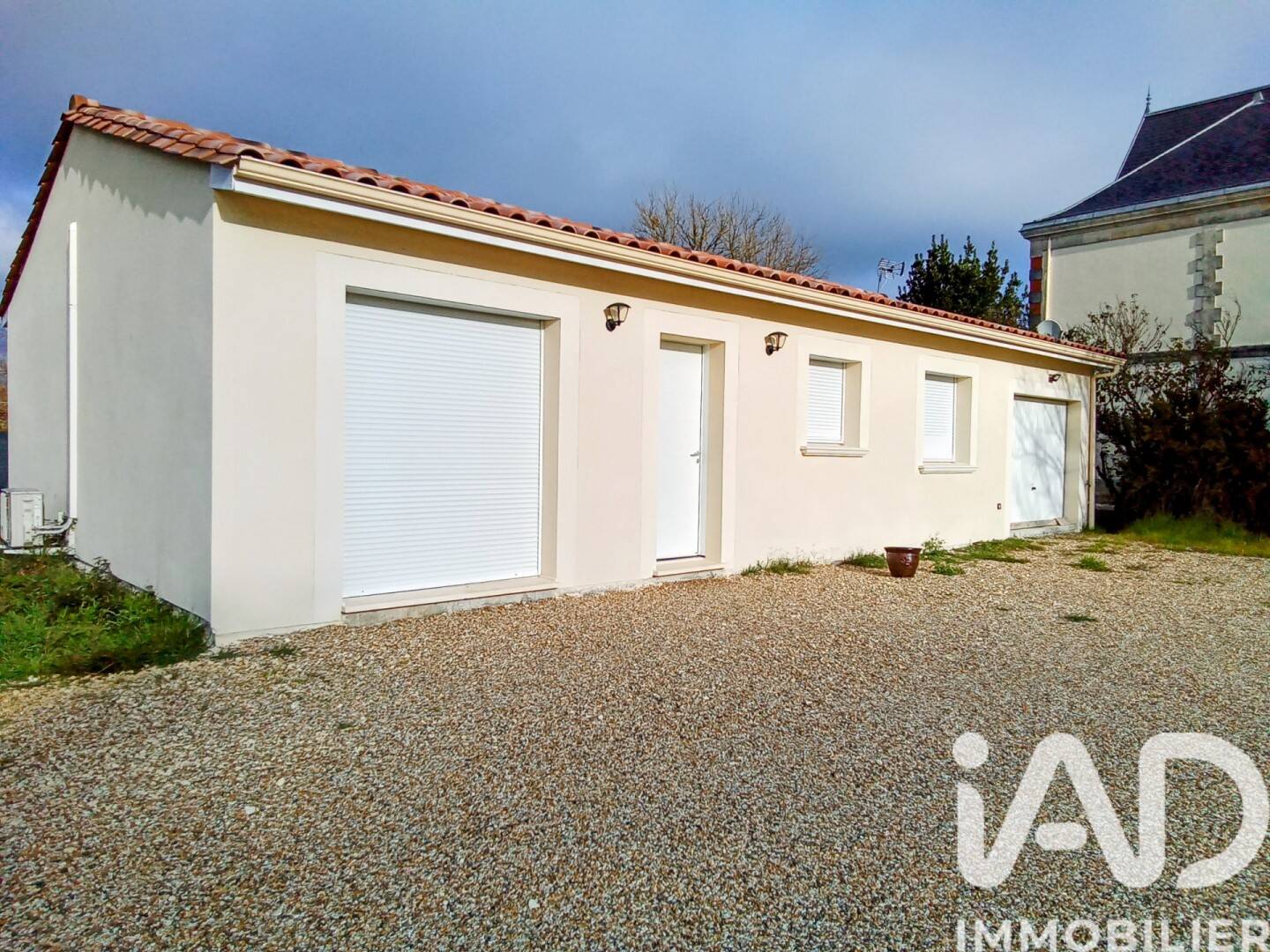 Maison à vendre, 85m², LES EGLISOTTES ET CHALAURES