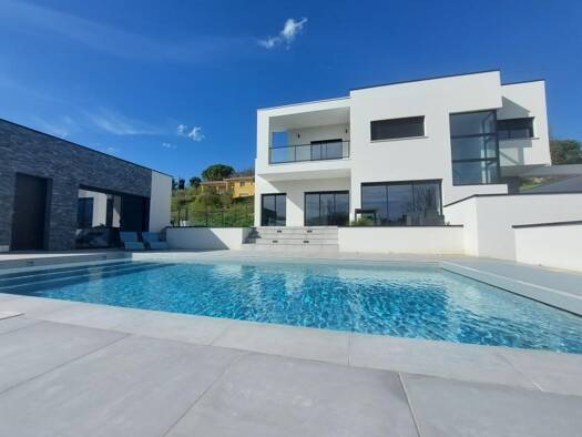 Villa à vendre 550 000 € 6 pièces 4 chambres 201,6 m² 1 339 m² de terrain Corbarieu 82370