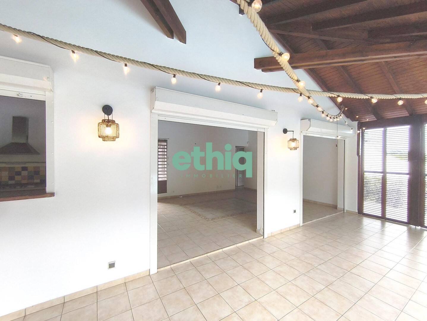 Maison à vendre, 99m², PETIT BOURG