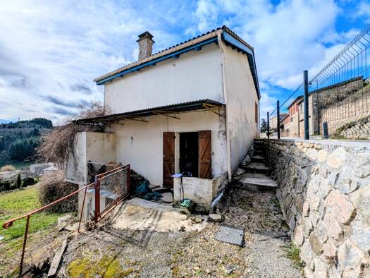 Maison à vendre 41 000 € 2 pièces 1 chambre 50 m² 3 049 m² de terrain Belsentes 07160