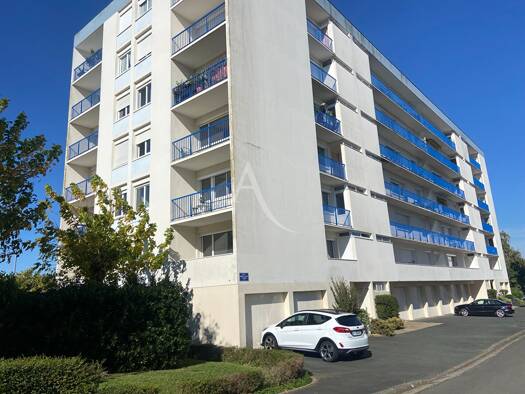 Appartement à vendre 159 000 € 3 pièces 1 chambre 60 m² Étage 3/6 Casse Aux Pretres Rochefort 17300