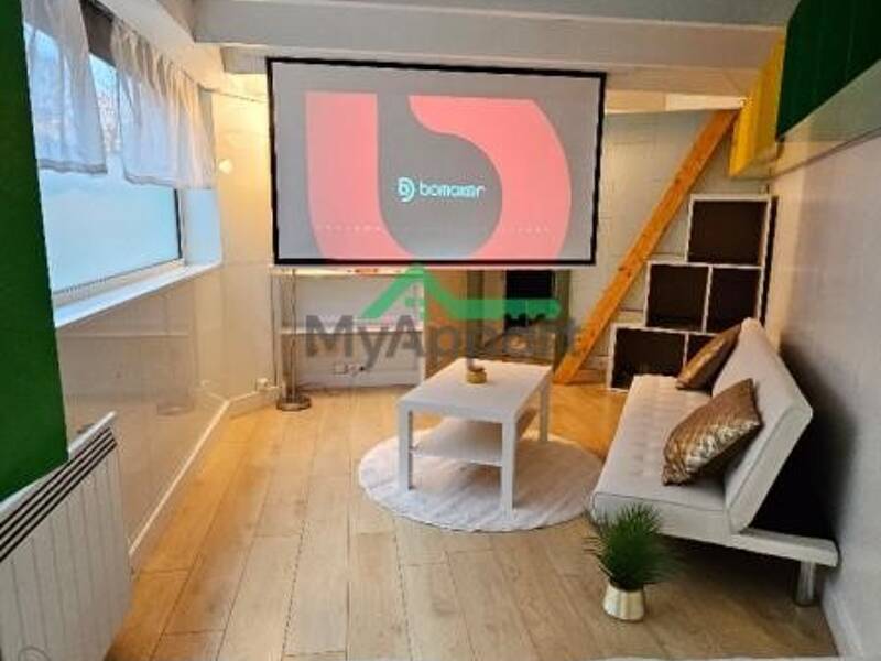 Maison à louer, 44m², PARIS 18E