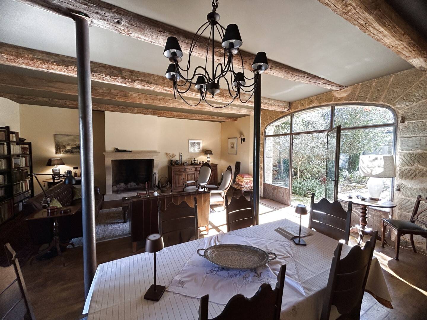 Maison à vendre, 215m², SAINT QUENTIN LA POTERIE