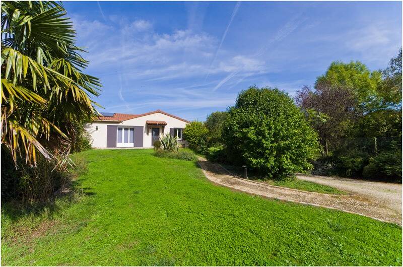 Maison à vendre, 132m², SAINT GEORGES LES BAILLARGEAUX