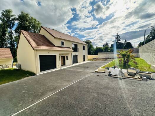 Maison à vendre - neuf 588 000 € 7 pièces 5 chambres 212 m² 1 297 m² de terrain Nailly 89100