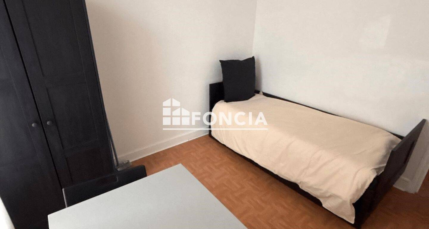 Maison à louer, 13m², NANTERRE