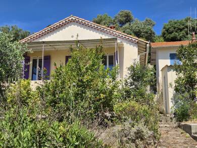 Maison de plain-pied à vendre 449 300 € 3 pièces 2 chambres 63 m² 838 m² de terrain Hyeres 83400
