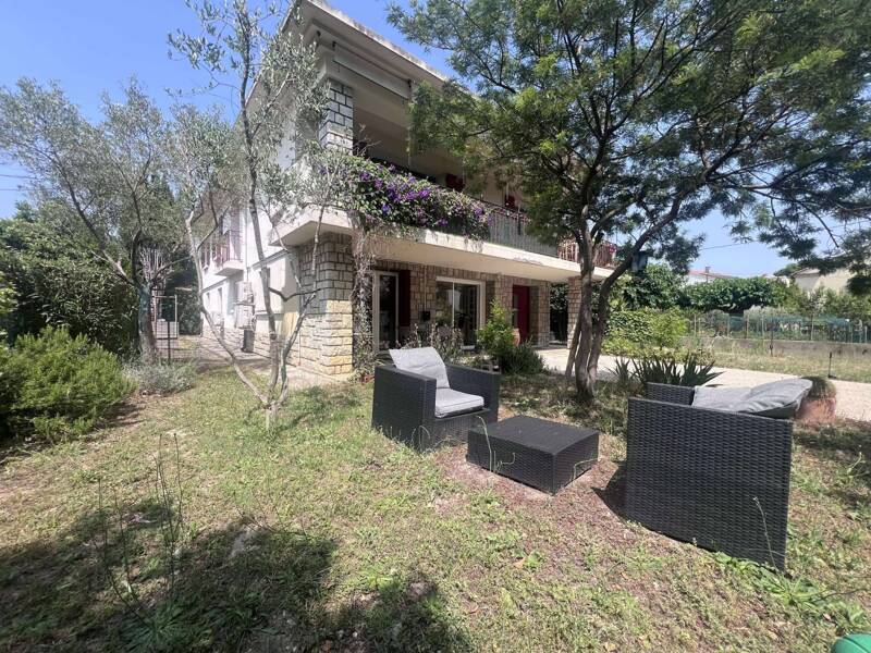 Maison à vendre, 210m², ARLES