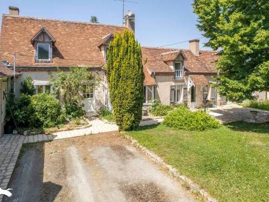 Maison de plain-pied à vendre 308 924 € 14 pièces 7 chambres 344 m² 2 018 m² de terrain Liniez 36150