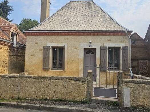 Maison à vendre 108 000 € 4 pièces 3 chambres 81 m² 530 m² de terrain Semur-en-Vallon 72390