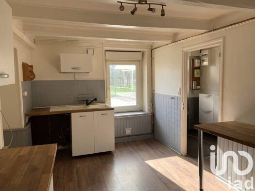 Maison de ville à vendre 55 000 € 4 pièces 2 chambres 114 m² 922 m² de terrain Bourbonne-les-Bains 52400