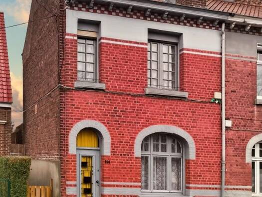 Maison à vendre 148 400 € 5 pièces 2 chambres 83 m² 180 m² de terrain Justice-Fraternité-Linne-Chemin Neuf Roubaix 59100