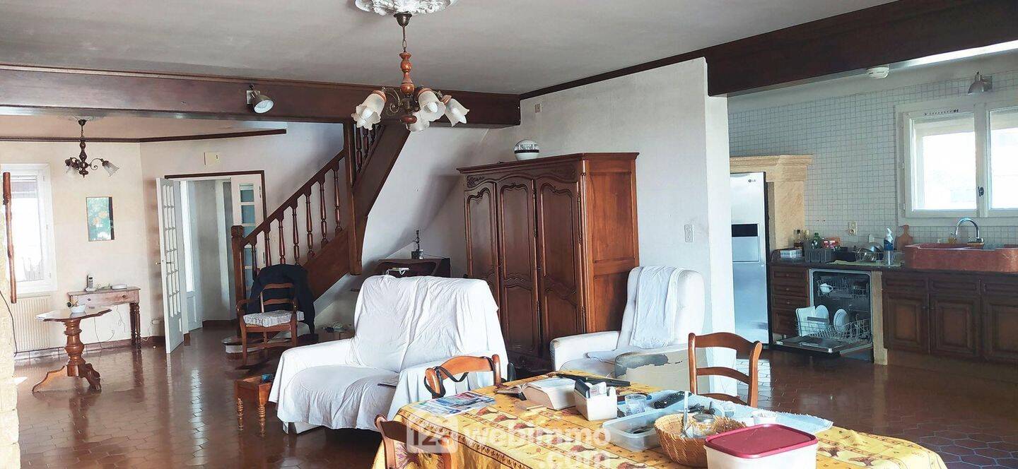 Maison à vendre, 230m², SAINTES MARIES DE LA MER