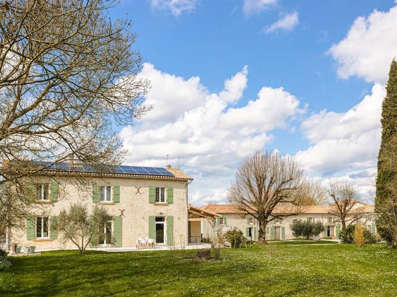 Maison à vendre, 825m², SURGERES