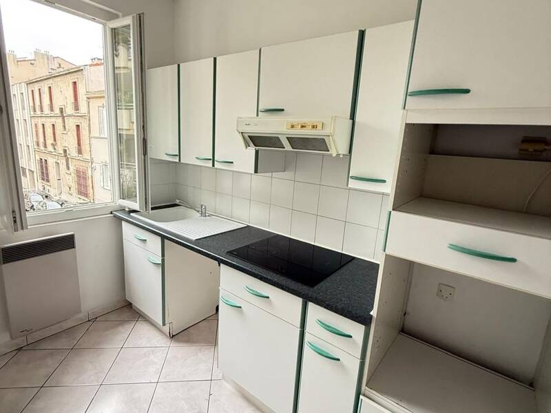 Maison à louer, 39m², MARSEILLE 8E