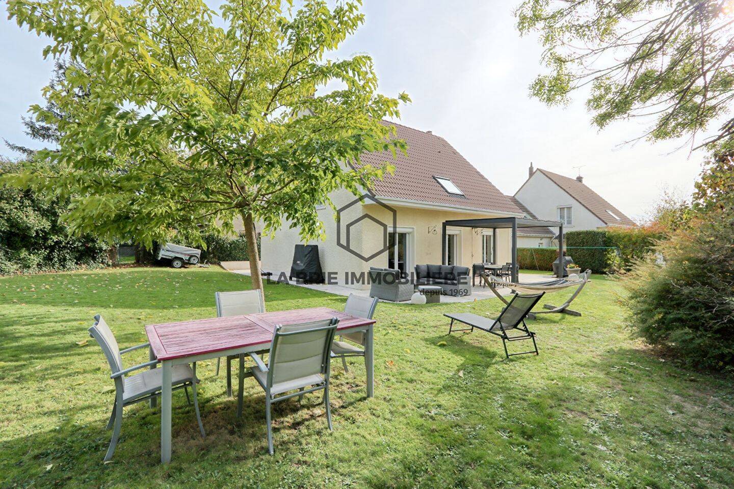 Maison à vendre, 161m², MANDRES LES ROSES