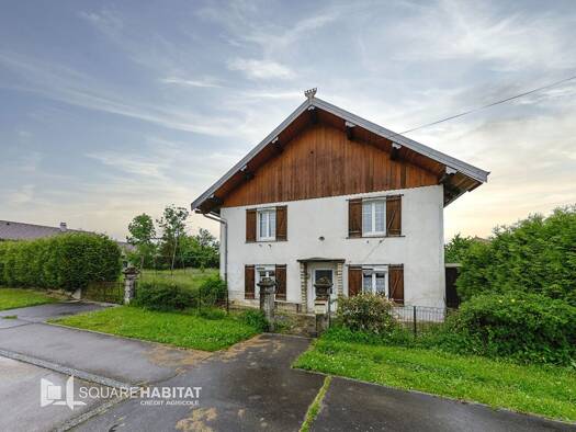 Maison à vendre 180 000 € 5 pièces 3 chambres 117 m² 1 777 m² de terrain Pierrefontaine les Varans 25510