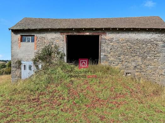 Maison à vendre 92 000 € 2 pièces 2 chambres 200 m² 1 554 m² de terrain Mazaye 63230