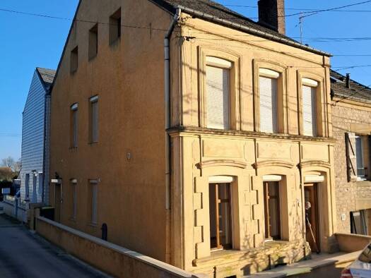 Maison à vendre 119 000 € 6 pièces 2 chambres 131 m² Vivier-au-Court 08440