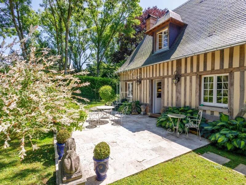 Maison à vendre, 330m², TOURGEVILLE
