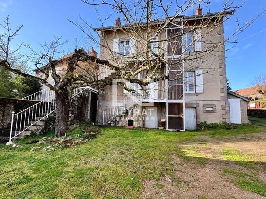 Maison à vendre 120 000 € 7 pièces 5 chambres 164 m² 2 266 m² de terrain Mesvres 71190