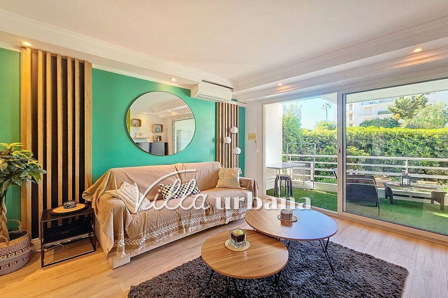Maison à louer, 30m², JUAN LES PINS