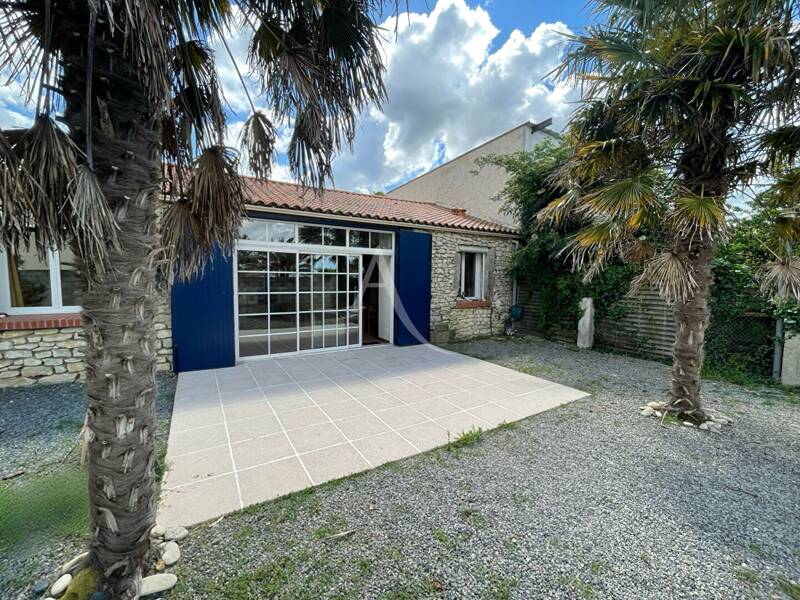 Maison à vendre, 82m², LONGEVILLE SUR MER