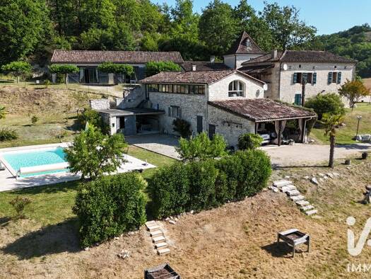 Maison à vendre 739 000 € 16 pièces 9 chambres 425 m² 23 479 m² de terrain Barguelonne-en-Quercy 46800