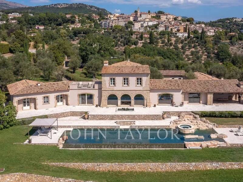 Maison à vendre, 577m², CHATEAUNEUF DE GRASSE