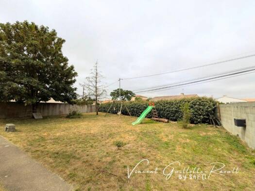 Terrain constructible à vendre 59 900 € 268 m² de terrain Chaumes-en-Retz 44680