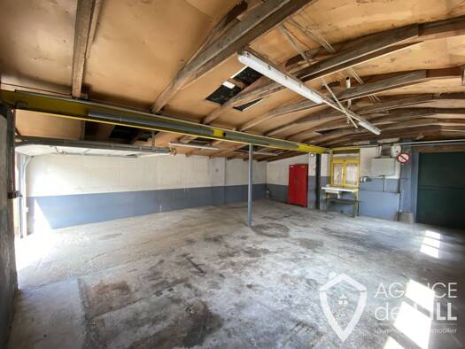 Entrepôt à louer 300 € 53 m² d'espace de stockage Epfig 67680