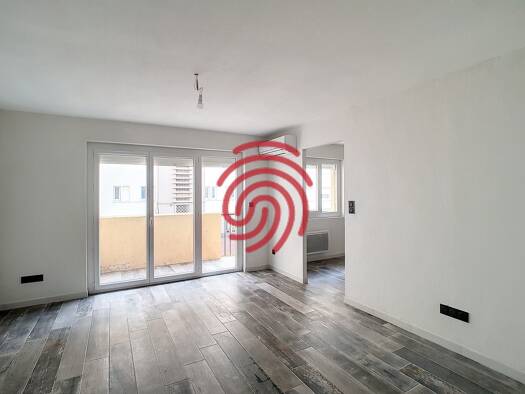 Appartement à louer 799 € 3 pièces 2 chambres 71 m² 2ème étage Ancien Hôpital Béziers 34500