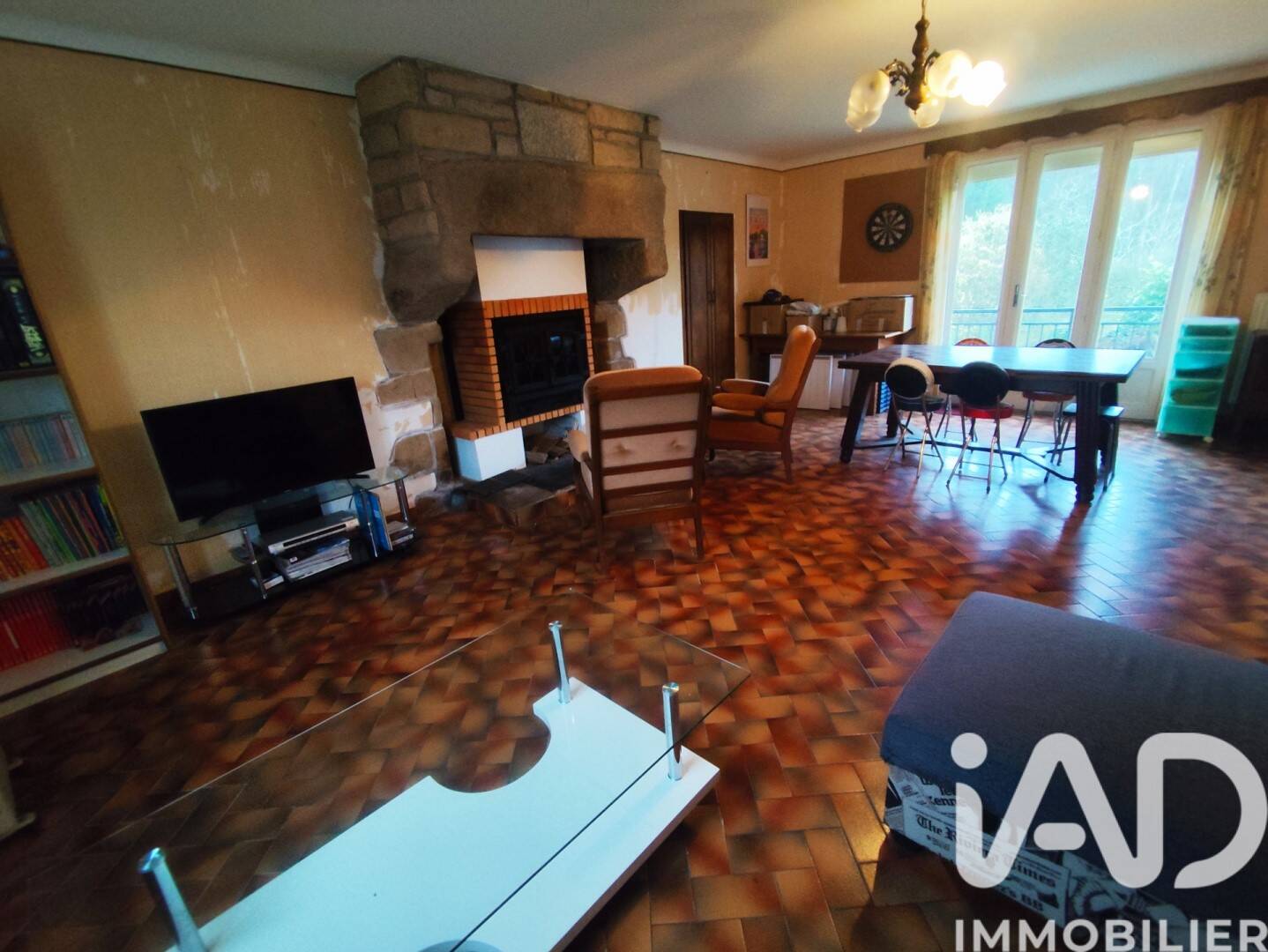Maison à vendre, 140m², SAINT JACUT LES PINS