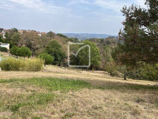 Terrain constructible à vendre 45 000 € 1 241 m² de terrain Bouquet Brive-la-Gaillarde 19100