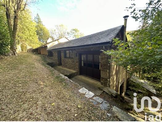 Maison à vendre 279 000 € 5 pièces 3 chambres 221 m² 18 000 m² de terrain Lacaze 81330