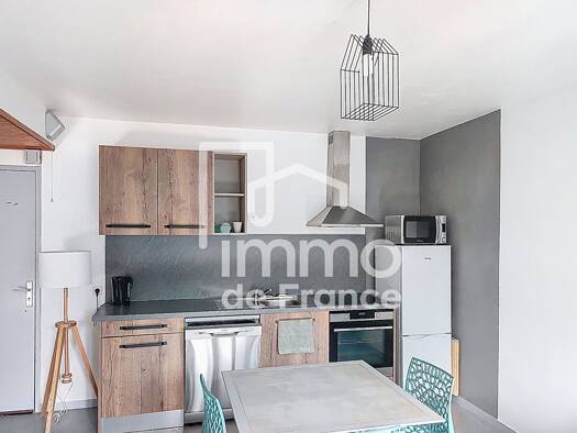 Appartement à louer 525 € 2 pièces 1 chambre 32 m² RDC Septmoncel 39310