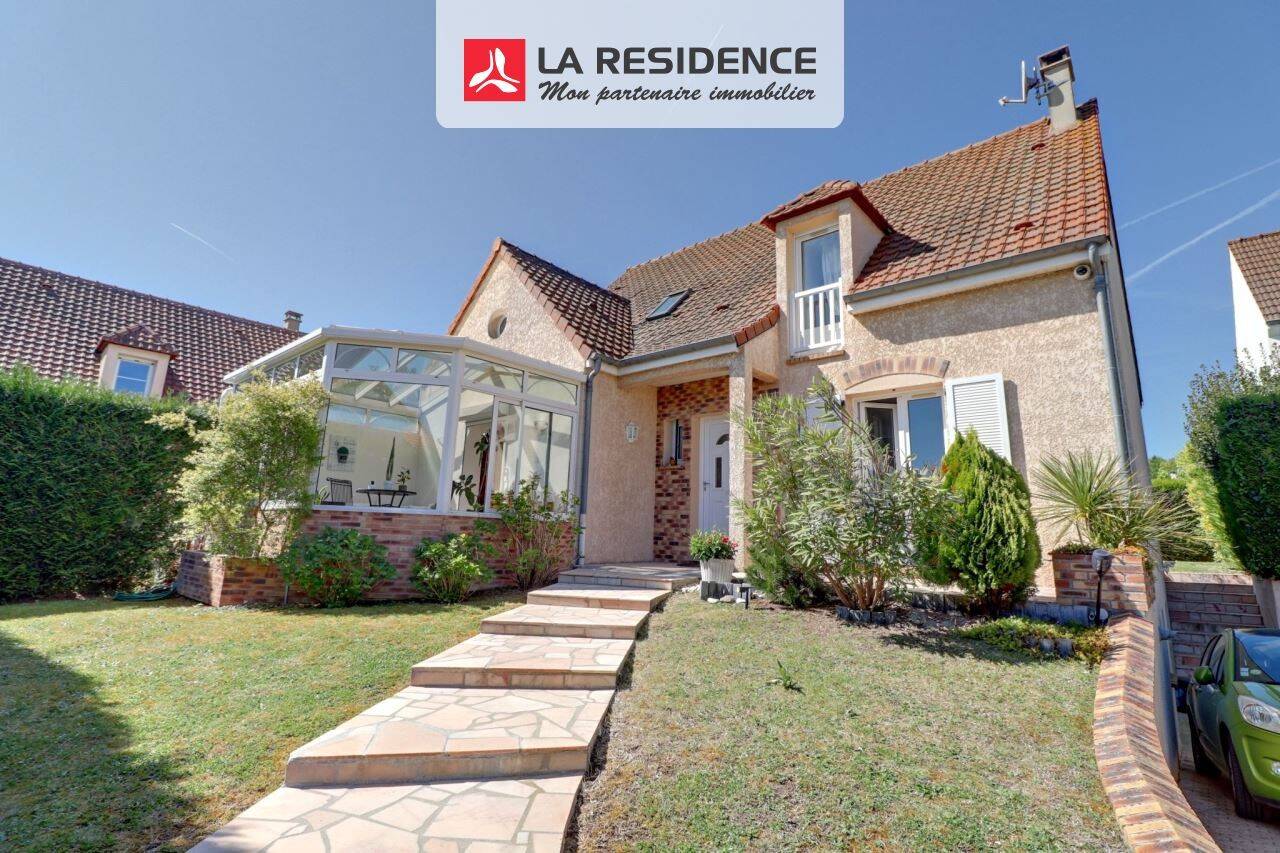 Maison à vendre, 150m², MAURECOURT