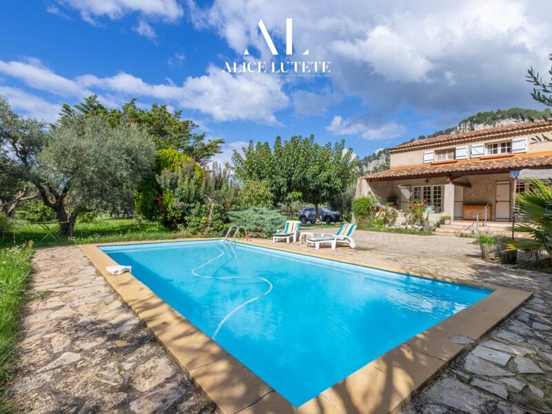 Maison à vendre, 176m², GEMENOS