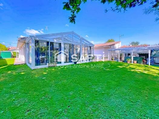 Villa à vendre 469 000 € 6 pièces 4 chambres 236 m² 815 m² de terrain Margaux Cantenac 33460