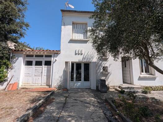Villa à vendre 173 900 € 9 pièces 4 chambres 97 m² 350 m² de terrain Lapasset Castelnaudary 11400