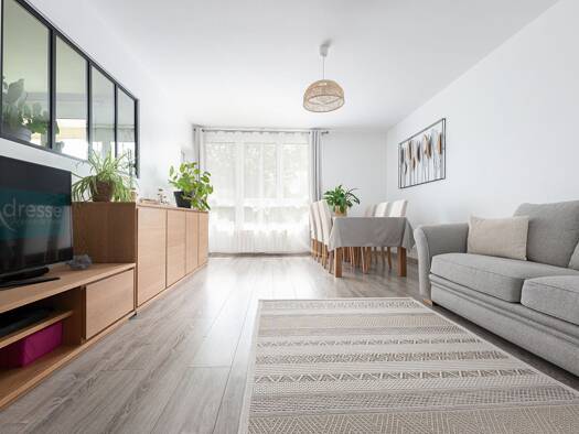 Appartement à vendre 305 000 € 4 pièces 3 chambres 74 m² Étage 1/3 Sud-Bords de Marne-Gambetta-Aulnoy Chelles 77500