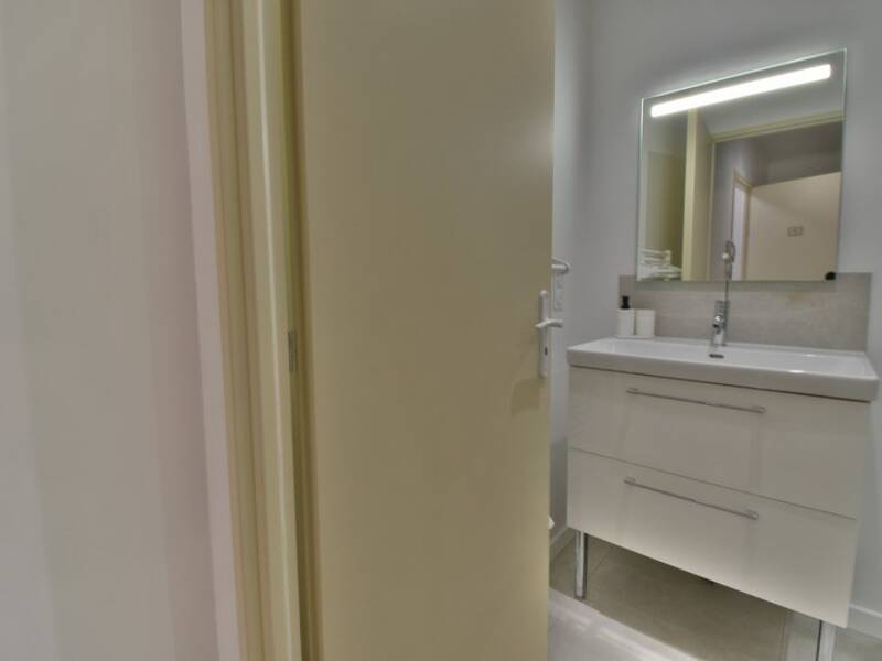 Maison à louer, 47m², SAINTE LIVRADE SUR LOT