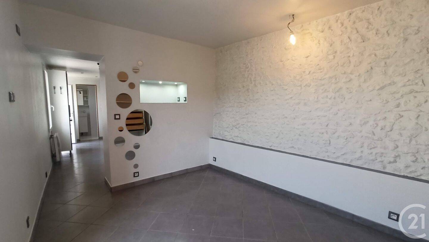 Maison à vendre, 25m², BONNIERES SUR SEINE