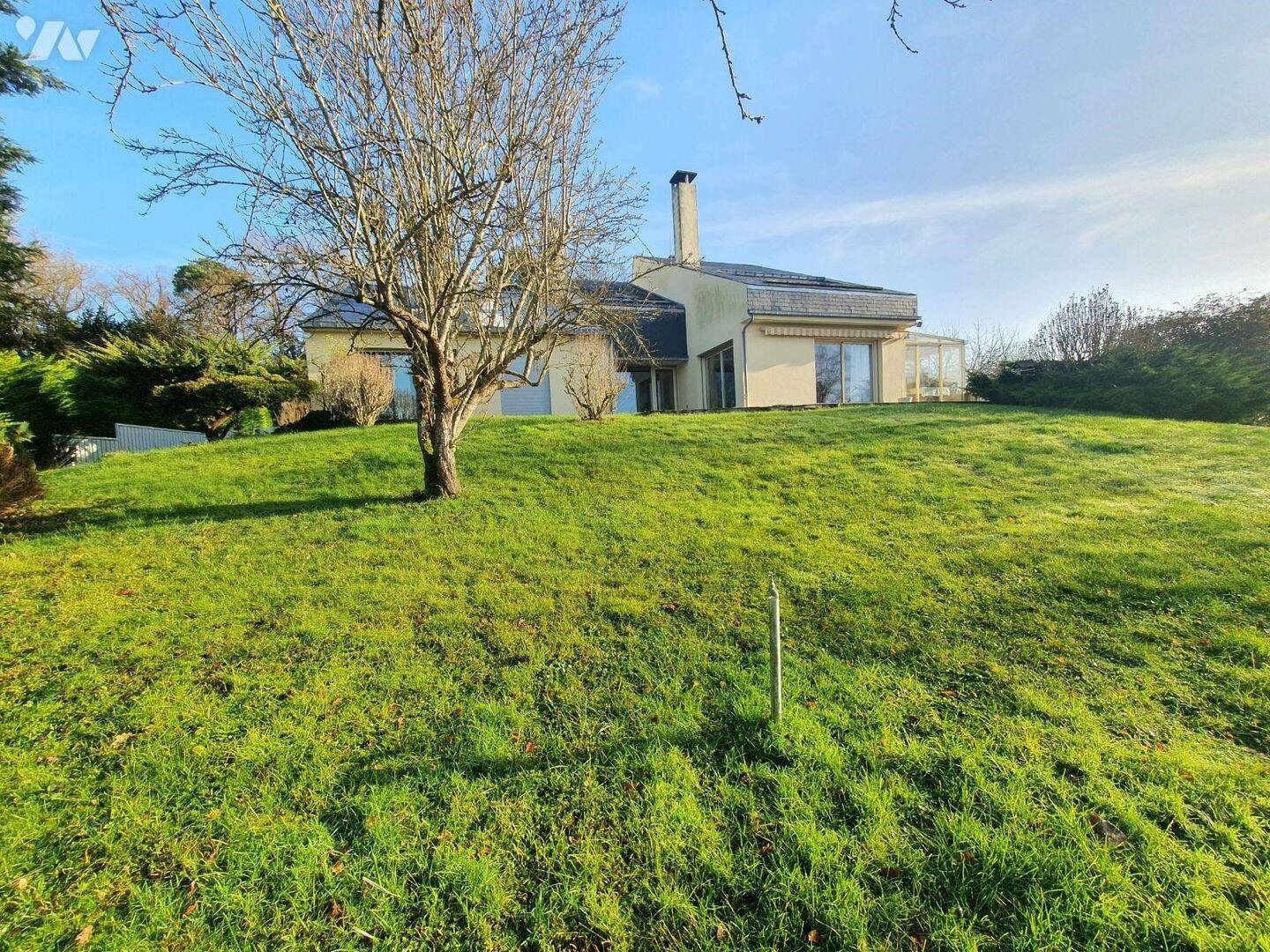 Maison à vendre, 378m², SOUPPES SUR LOING